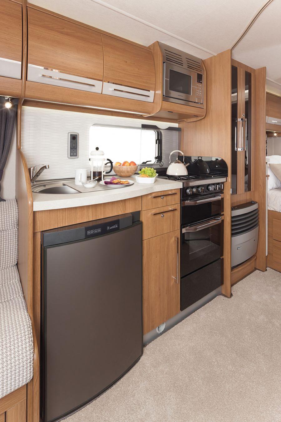 Интерьер Auto-Trail Tracker RB 2014 года  (фото 6 из 6)